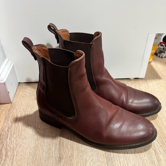 Frye Shoes - Frye boots